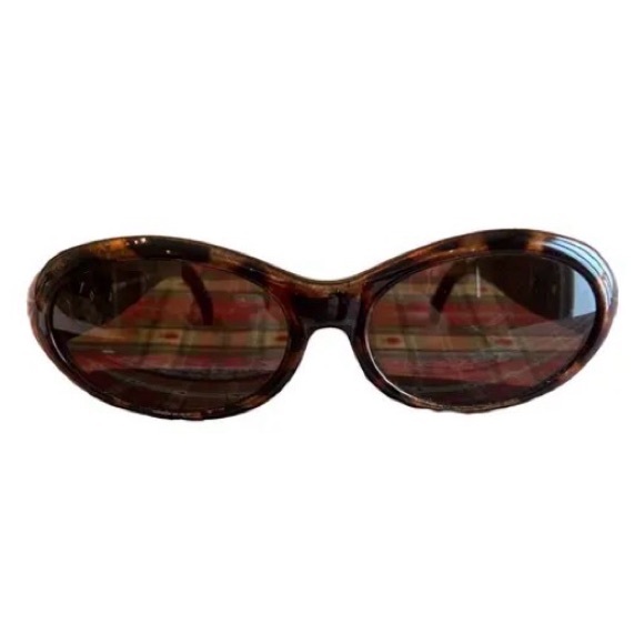 Vintage Authentic Fendi Tortoise Sunglasses - Picture 4 of 12